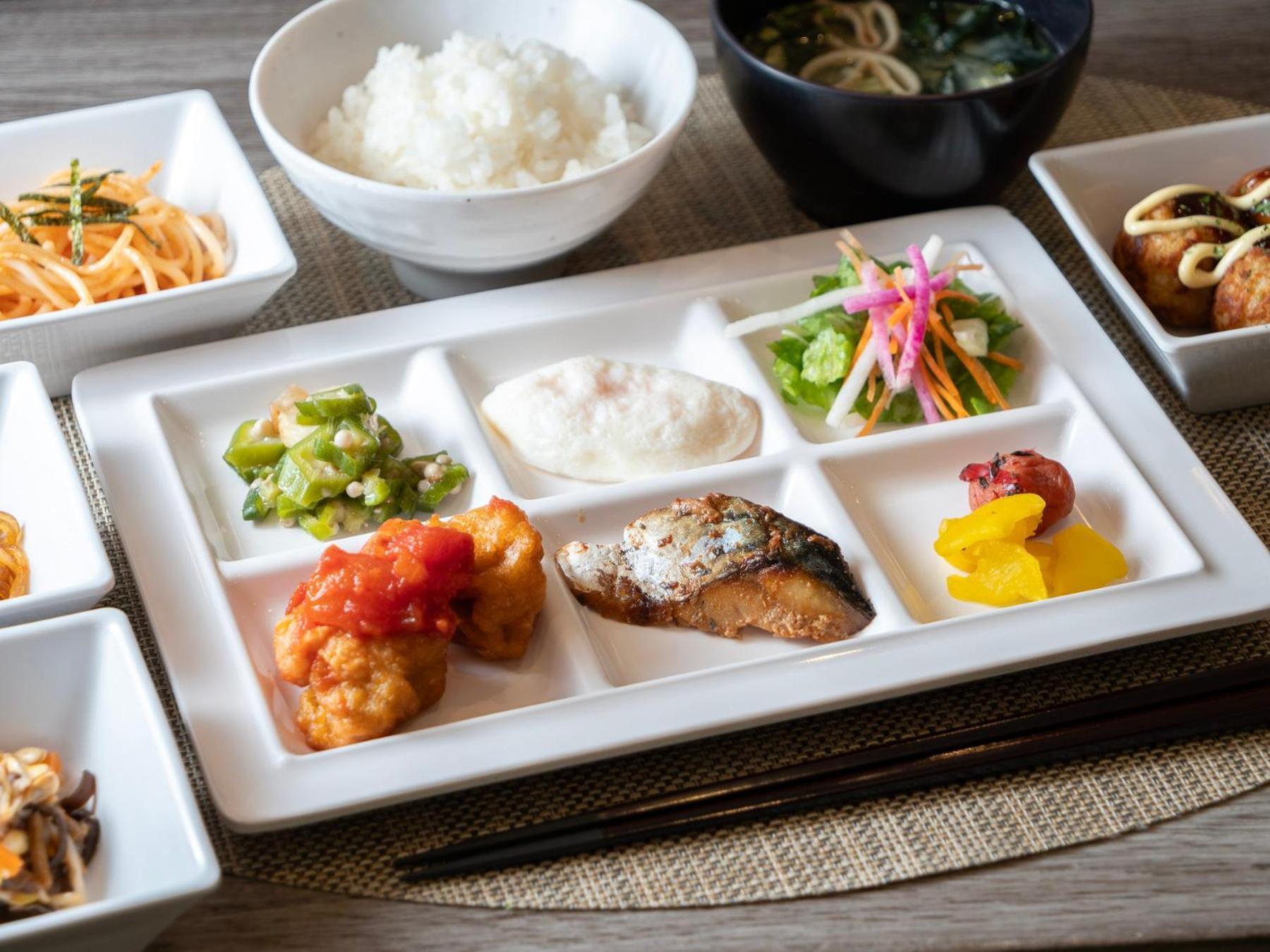 Super Hotel Jr Shin-Osaka Higashiguchi Екстериор снимка