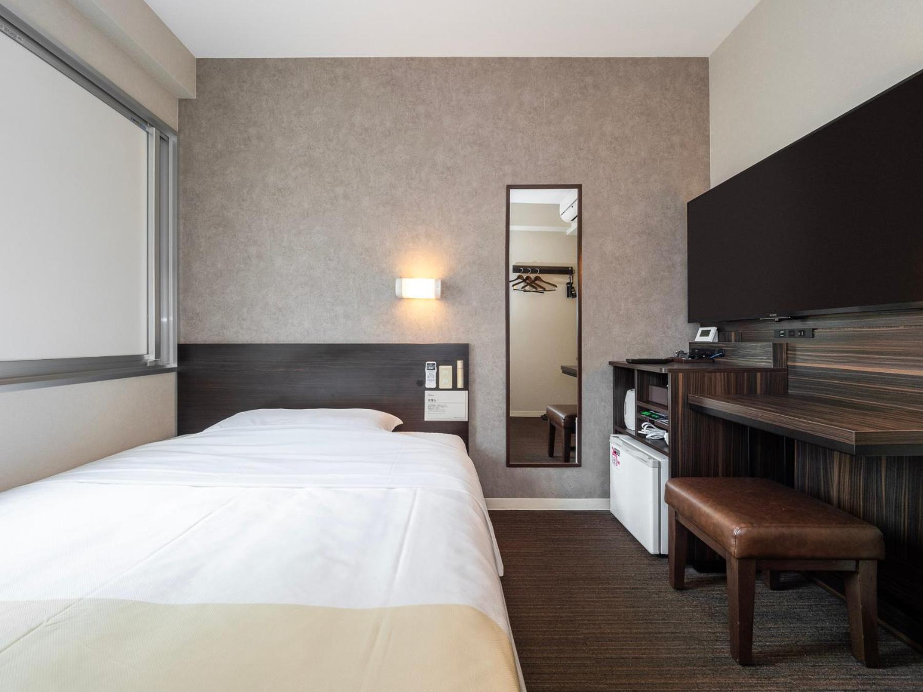 Super Hotel Jr Shin-Osaka Higashiguchi Екстериор снимка